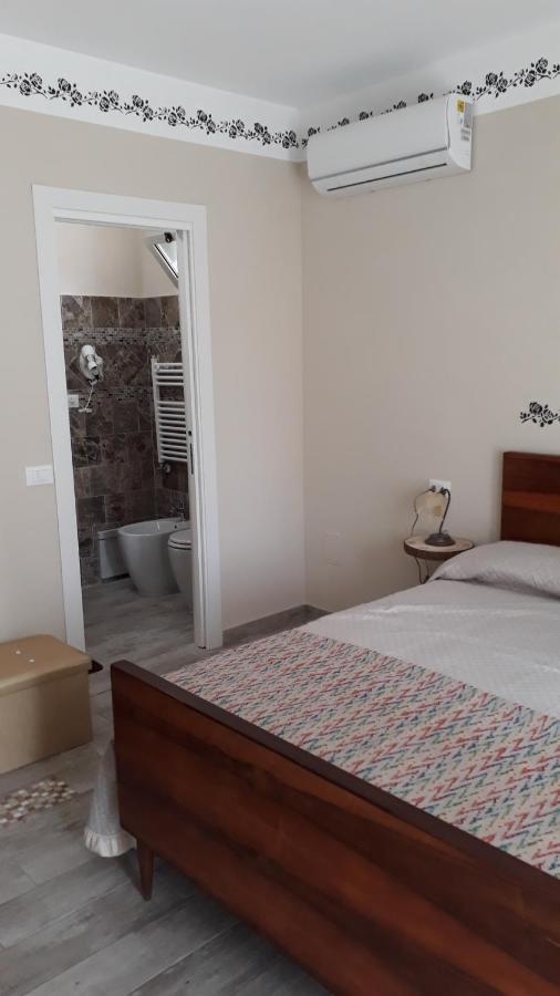 La Rezztella Bed & Breakfast Fondi Ngoại thất bức ảnh