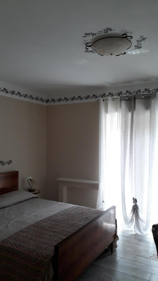 La Rezztella Bed & Breakfast Fondi Ngoại thất bức ảnh